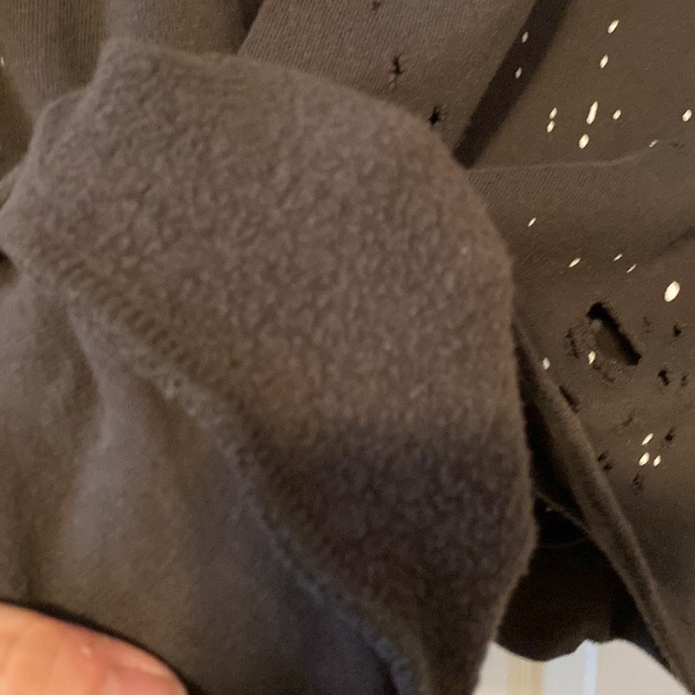 Chaser charcoal paint splatter and stud distressed sweatshirt w holes
Aisle “i - Picture 7 of 8
